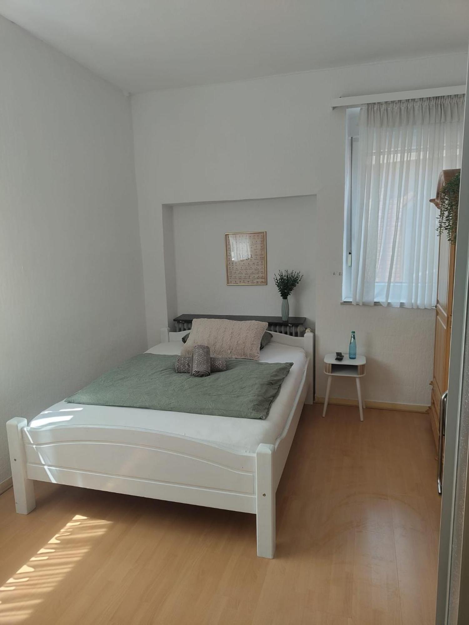 Guesthouse - Weeze Rooms ภายนอก รูปภาพ