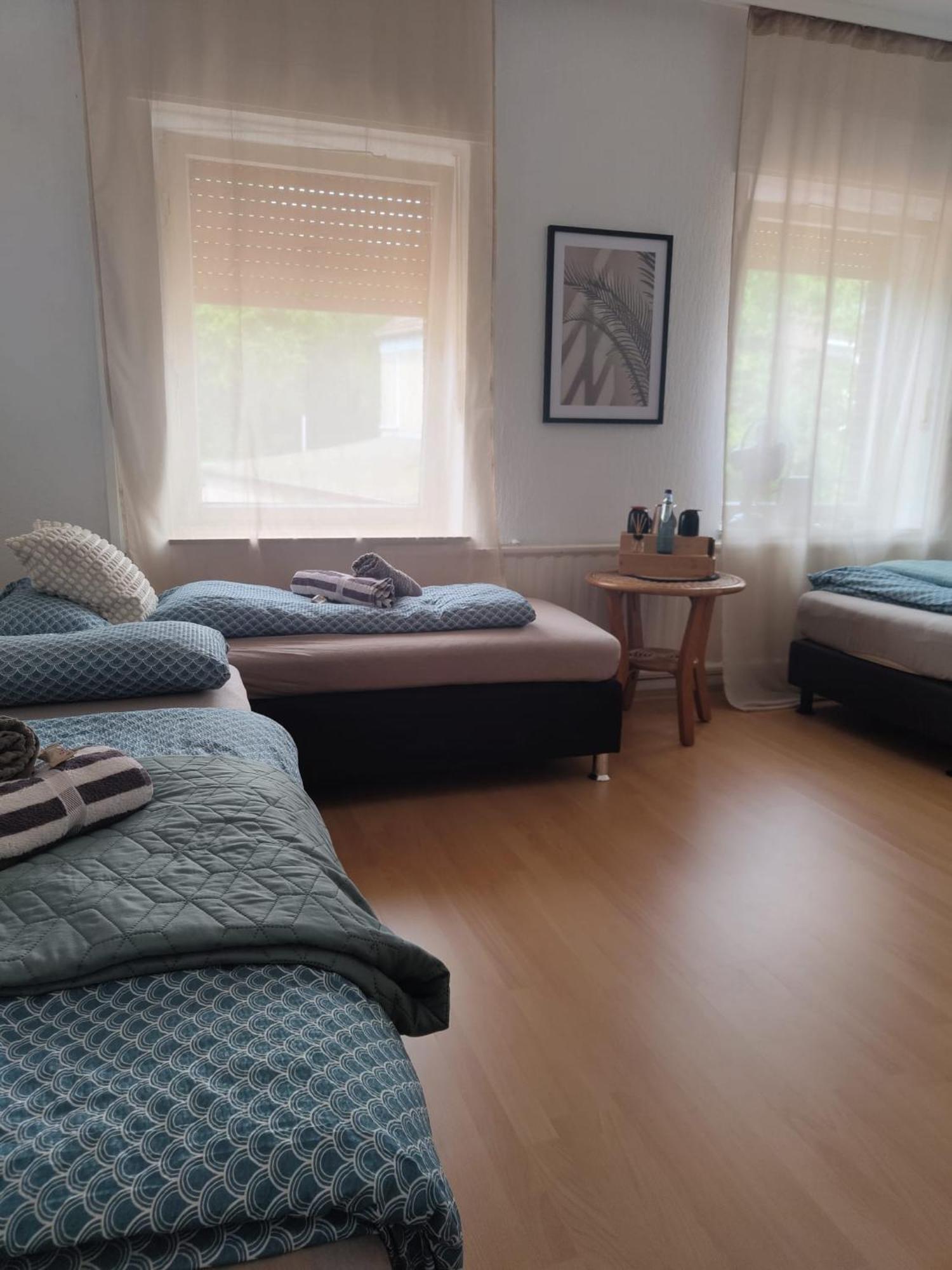 Guesthouse - Weeze Rooms ภายนอก รูปภาพ
